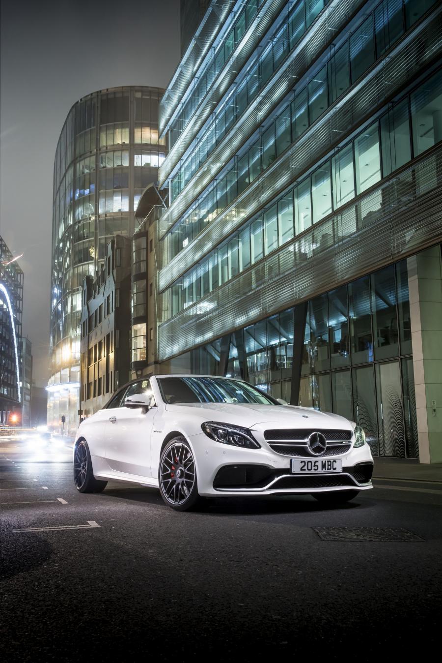  Mercedes-AMG C63 S Cabriolet 2016 года  (UK) (фото 26 из 30)